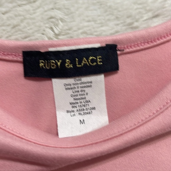 NWOT Ruby and Lace crop top - Picture 3 of 4